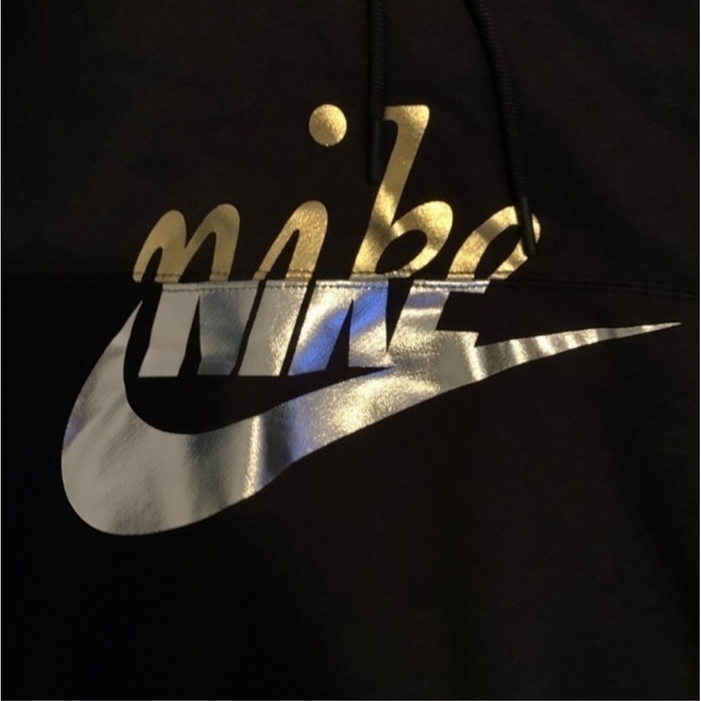 Nike Hoodie - Picture 6 of 7